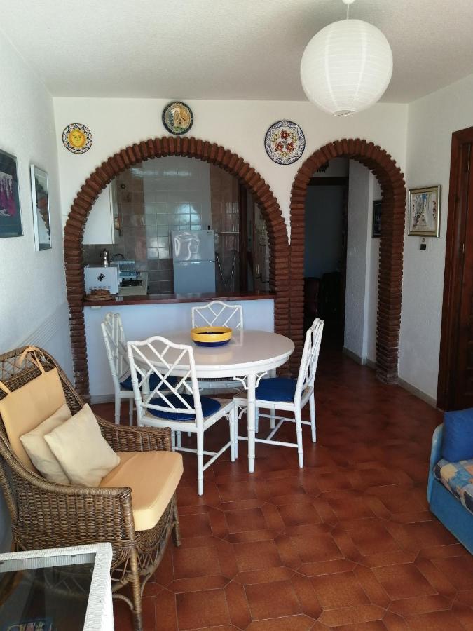 Sea & Pool View Garden Apartment Las Palmeras Нерха Екстер'єр фото